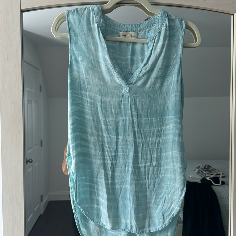 Cloth & Stone Light Blue Tie Dye short sleeve blouse Size XS